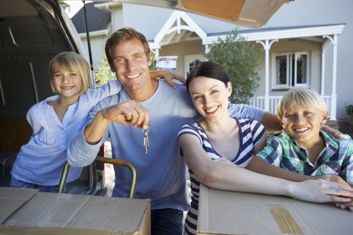 Local moving team handling access challenges in Berrylands